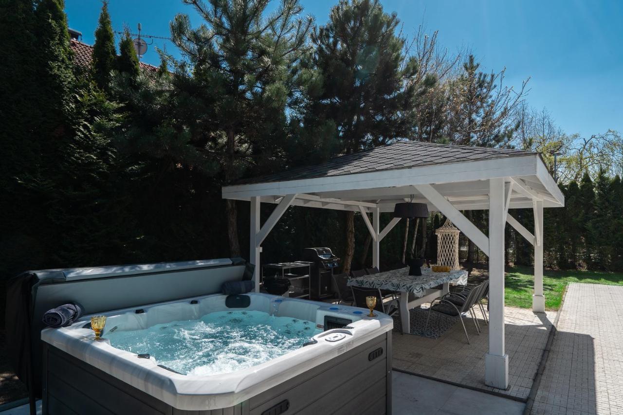 Serenity Prague Villa With Garden Jacuzzi Dış mekan fotoğraf