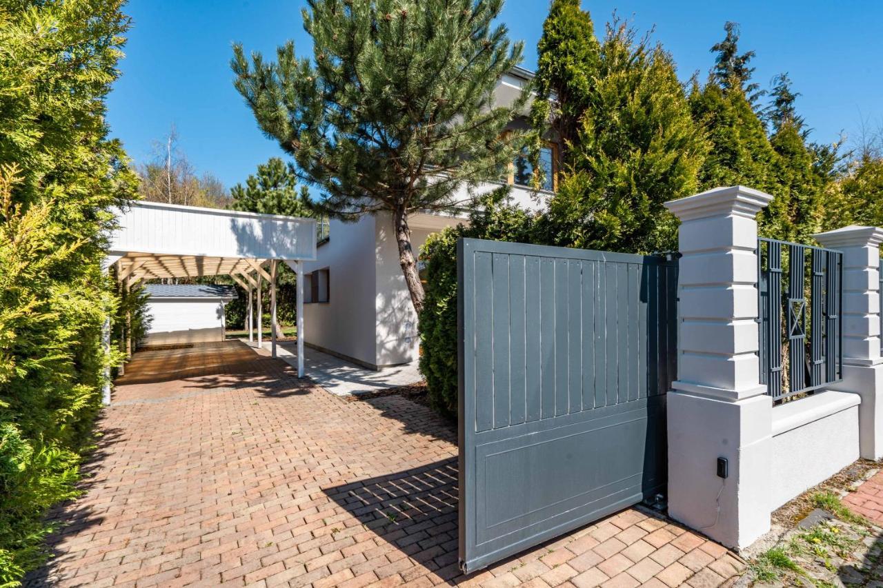 Serenity Prague Villa With Garden Jacuzzi Dış mekan fotoğraf