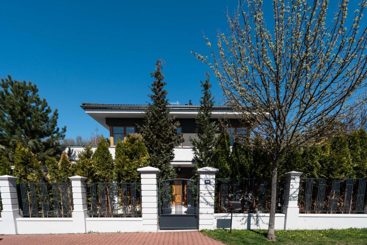 Serenity Prague Villa With Garden Jacuzzi Dış mekan fotoğraf