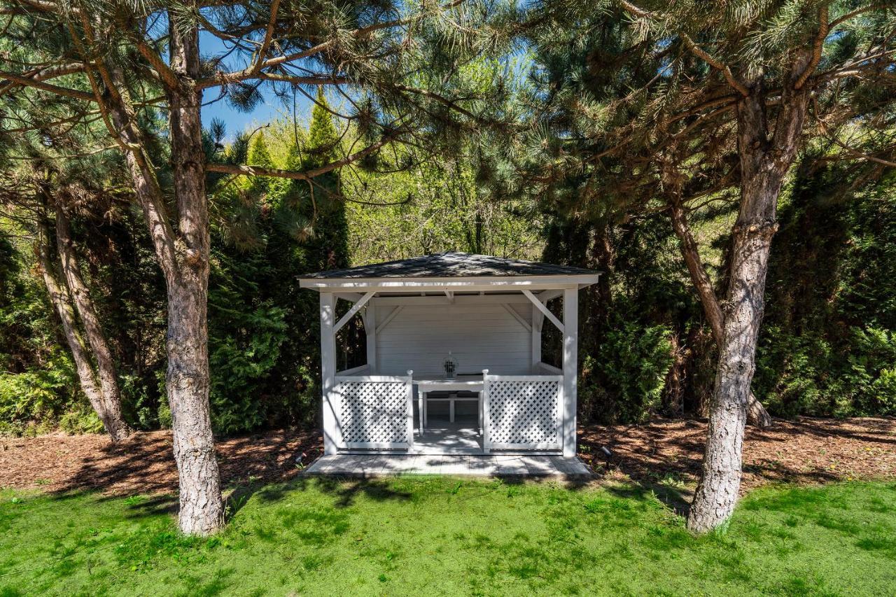 Serenity Prague Villa With Garden Jacuzzi Dış mekan fotoğraf